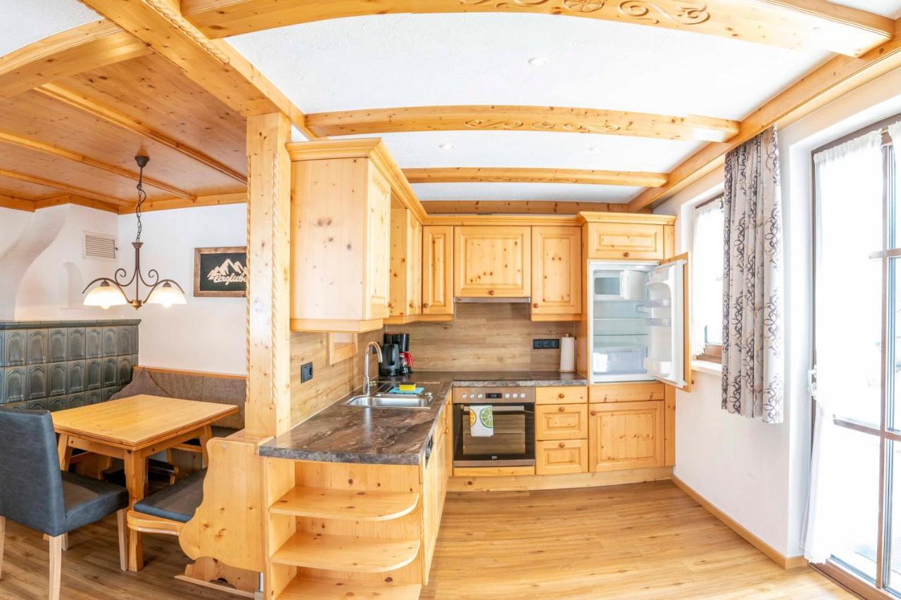 Hotel Almhof-Reithof Pitztal à Sankt Leonhard im Pitztal Extérieur photo