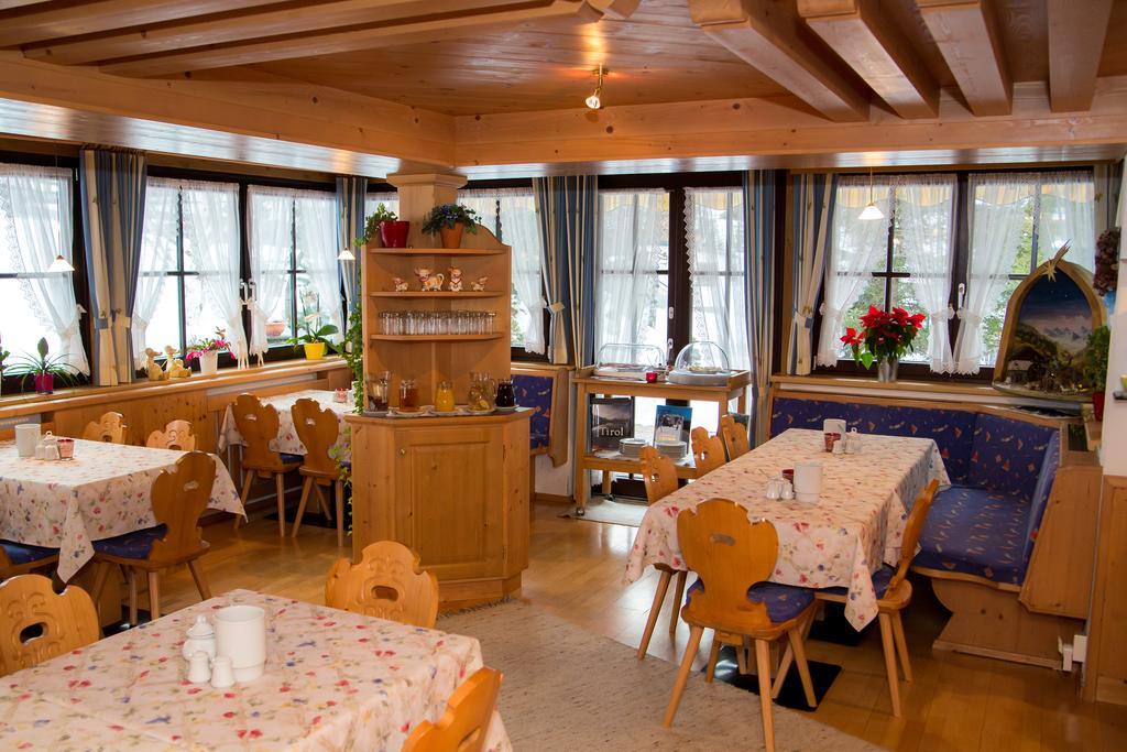 Hotel Almhof-Reithof Pitztal à Sankt Leonhard im Pitztal Extérieur photo